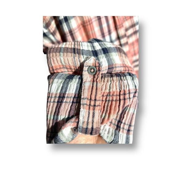 Vintage America Blues XL Plaid Fade Roll Tab Sleeves Back Lace Top Boho Western - Picture 5 of 9